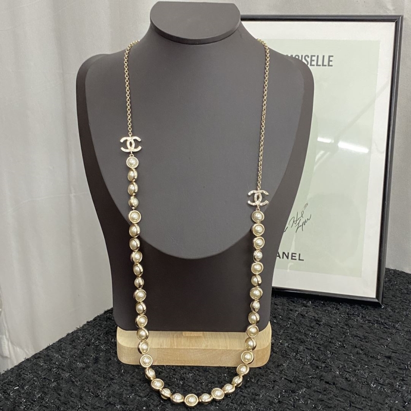 Ch**el necklaces